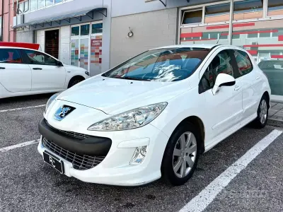 Usata Peugeot 308 Premium 109 CV (80 kW) 2009 Bianco Berlina