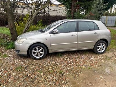 Usata Toyota Corolla 90 CV (66 kW) 2005 Grigio Berlina