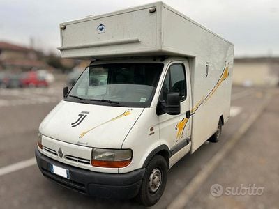 Usata Renault Master 114 CV (83 kW) 1999 Bianco Berlina
