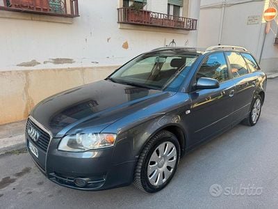 Begagnad Audi A4 140 HK (102 kW) 2007 Grå Kombi