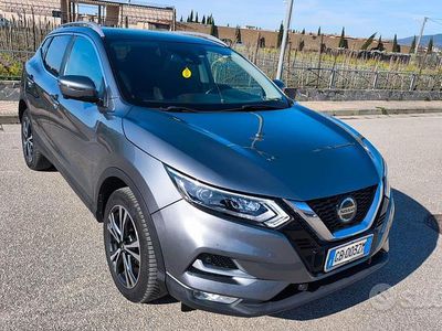 Usata Nissan Qashqai 116 CV (85 kW) 2020 Grigio SUV