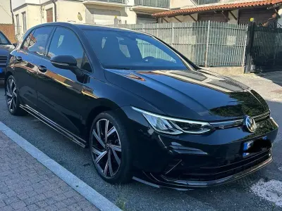 Usata VW Golf VII R-line 150 CV (110 kW) 2020 Nero Berlina