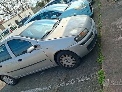 Usata Fiat Punto 2001 Grigio Utilitaria