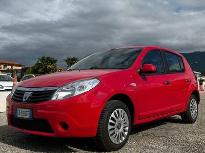 Brugt Dacia Sandero 75 HK (55 kW) 2010 Rød Sedan