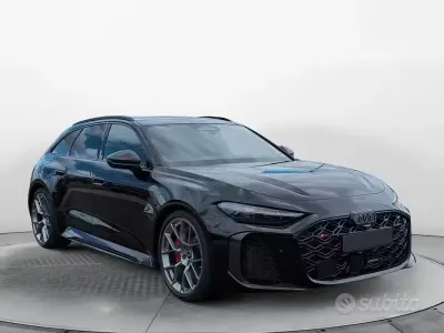 Usata Audi RS5 Sport 639 CV (469 kW) 2026 Nero Station wagon