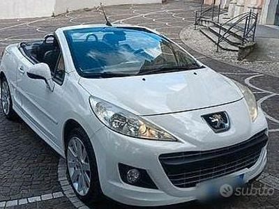 Usata Peugeot 207 CC 120 CV (88 kW) 2011 Bianco Cabrio