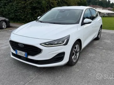 Usata Ford Focus 120 CV (88 kW) 2022 Bianco Berlina