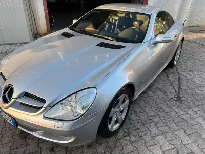 Usata Mercedes SLK200 163 CV (119 kW) 2005 Cabrio