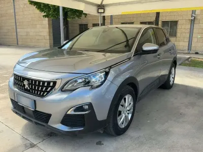 Usata Peugeot 3008 Business-Line 131 CV (96 kW) 2020 Other SUV