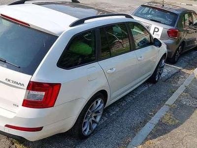 Occasion Skoda Octavia Executive 105 ch (77 kW) 2013 Break