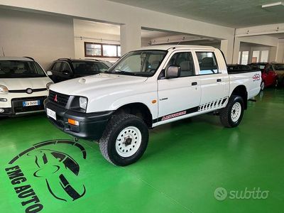 Usata Mitsubishi L200 99 CV (72 kW) 1998 Bianco Pick-up