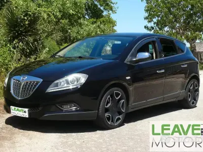 Usata Lancia Delta 140 CV (102 kW) 2011 Nero Utilitaria