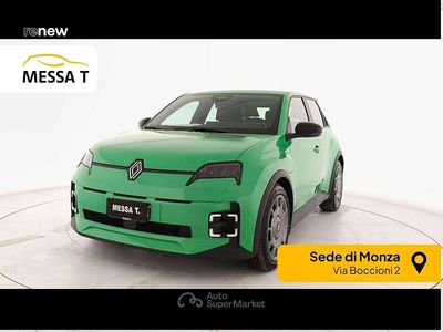 Nuova Renault 5 E-Tech Evolution 106 CV (77 kW) 2026 Verde Berlina