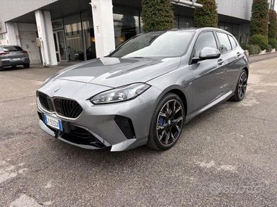 Usata BMW 120 M Sport 163 CV (119 kW) 2025 Grigio Utilitaria