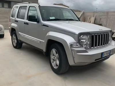 Usata Jeep Cherokee 2011 Grigio SUV