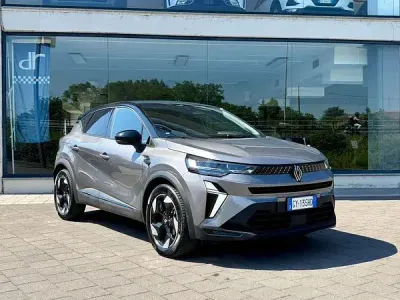 Usata Renault Captur Techno 91 CV (66 kW) 2025 Grigio scuro SUV