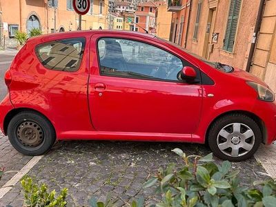 Usata Toyota Aygo Sol 2006 Rosso Utilitaria