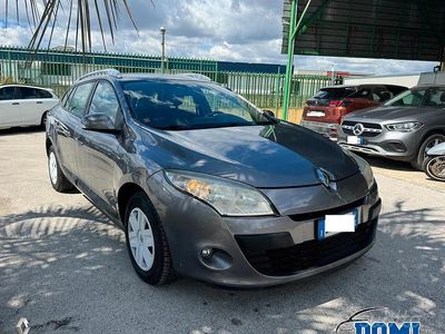 Usata Renault Mégane GrandTour 110 CV (80 kW) 2010 Grigio Station wagon