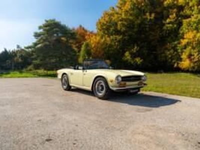 Usata Triumph TR6 104 CV (76 kW) 1969 Giallo Cabrio