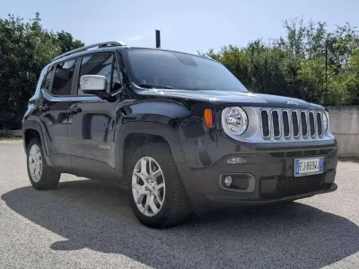 Usata Jeep Renegade Limited 120 CV (88 kW) 2016 Nero SUV