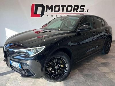 Usata Alfa Romeo Stelvio Executive 180 CV (132 kW) 2018 Nero SUV