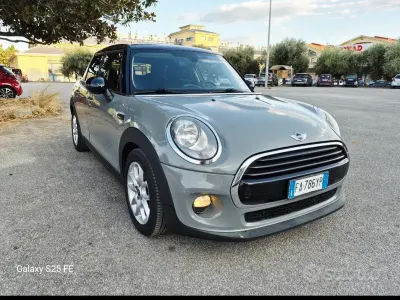 Usata Mini Cooper 116 CV (85 kW) 2015 Grigio Utilitaria