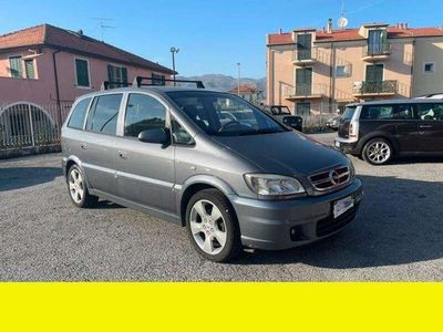 usata Opel Zafira 2.0-16v DTI 7 posti