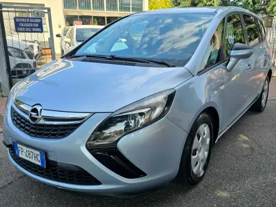 Usata Opel Zafira Innovation 120 CV (88 kW) 2018 Argento Monovolume