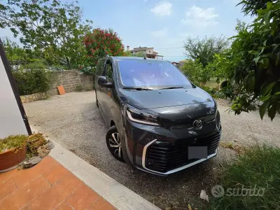 Usata Toyota Proace Verso Executive 144 CV (105 kW) 2024 Nero Station wagon