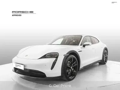 Usata Porsche Taycan 4 Cross Turismo Cross Turismo 350 kW (476 CV) 2022 Bianco Station wagon