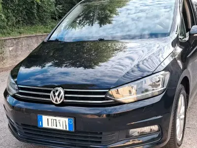 Usata VW Touran 2016 Nero Monovolume