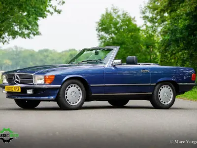 Usata Mercedes SL420 218 CV (160 kW) 1987 Blu Cabrio