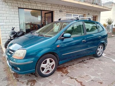 usata Nissan Almera Tino 1.8 16V GPL