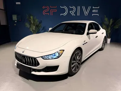 Usata Maserati Ghibli GT 330 CV (242 kW) 2023 Bianco Berlina
