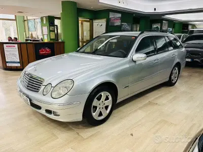 Usata Mercedes E280 Elegance 190 CV (139 kW) 2006 Argento Station wagon