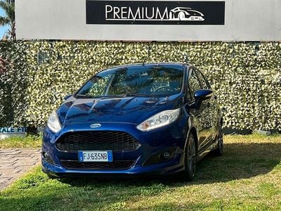 Usata Ford Fiesta ST-Line 75 CV (55 kW) 2017 Blu Berlina