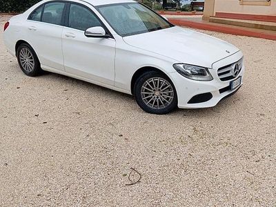 Mercedes C200