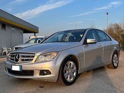 Usata Mercedes C200 Classic 136 CV (100 kW) 2010 Berlina