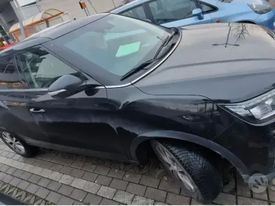 Usata SsangYong Tivoli 136 CV (100 kW) 2021 Nero SUV
