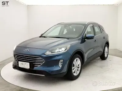Usata Ford Kuga Titanium 120 CV (88 kW) 2020 Bluazzurro SUV