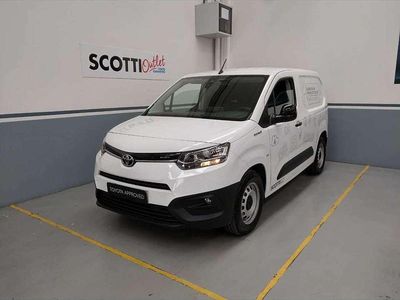Usata Toyota Proace City City 136 CV (100 kW) 2022 Bianco Monovolume