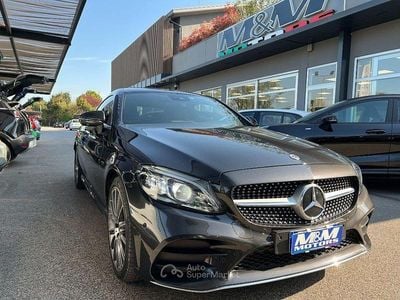 Usata Mercedes C400 Premium Plus 194 CV (142 kW) 2022 Gray Coupé