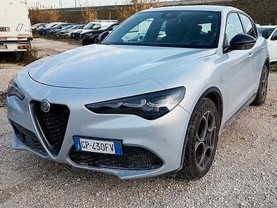 Usata Alfa Romeo Stelvio Sprint 160 CV (117 kW) 2023 Grigio SUV
