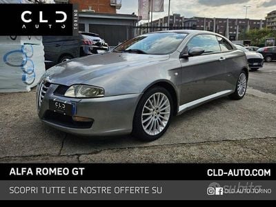Usata Alfa Romeo GT Distinctive 150 CV (110 kW) 2004 Grigio Coupé