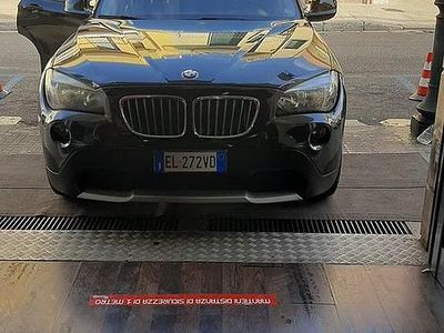 Usata BMW X1 143 CV (105 kW) 2012 Nero SUV
