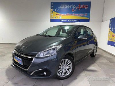 Usata Peugeot 208 Allure 75 CV (55 kW) 2017 Antracite Utilitaria