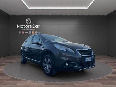 Usata Peugeot 2008 S 120 CV (88 kW) 2015 Grigio SUV