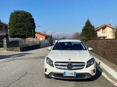 Usata Mercedes GLA180 116 CV (85 kW) 2015 SUV