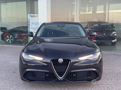 Usata Alfa Romeo Giulia 210 CV (154 kW) 2017 Nero Berlina