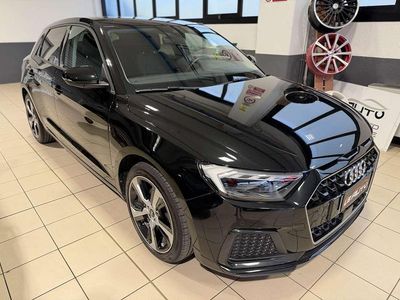 Usata Audi A1 Sportback Ambiente 110 CV (80 kW) 2021 Blu/azzurro Utilitaria